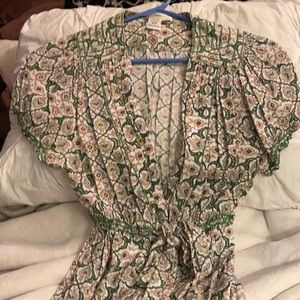 Super cute top new w/out tags